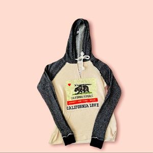 Medium Pacific merchants pull over hoodie